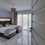 Hetmanska 4 *