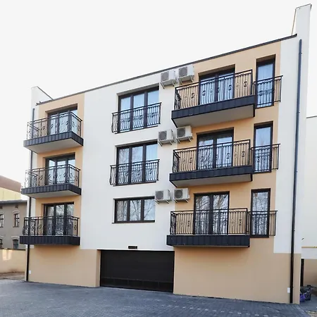 Apartment Hetmanska 4 *