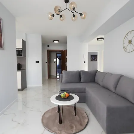 Lejlighed Hetmanska 4 *