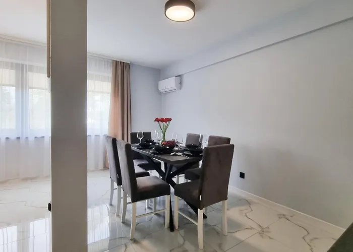 Hetmanska 4 * קטוביץ